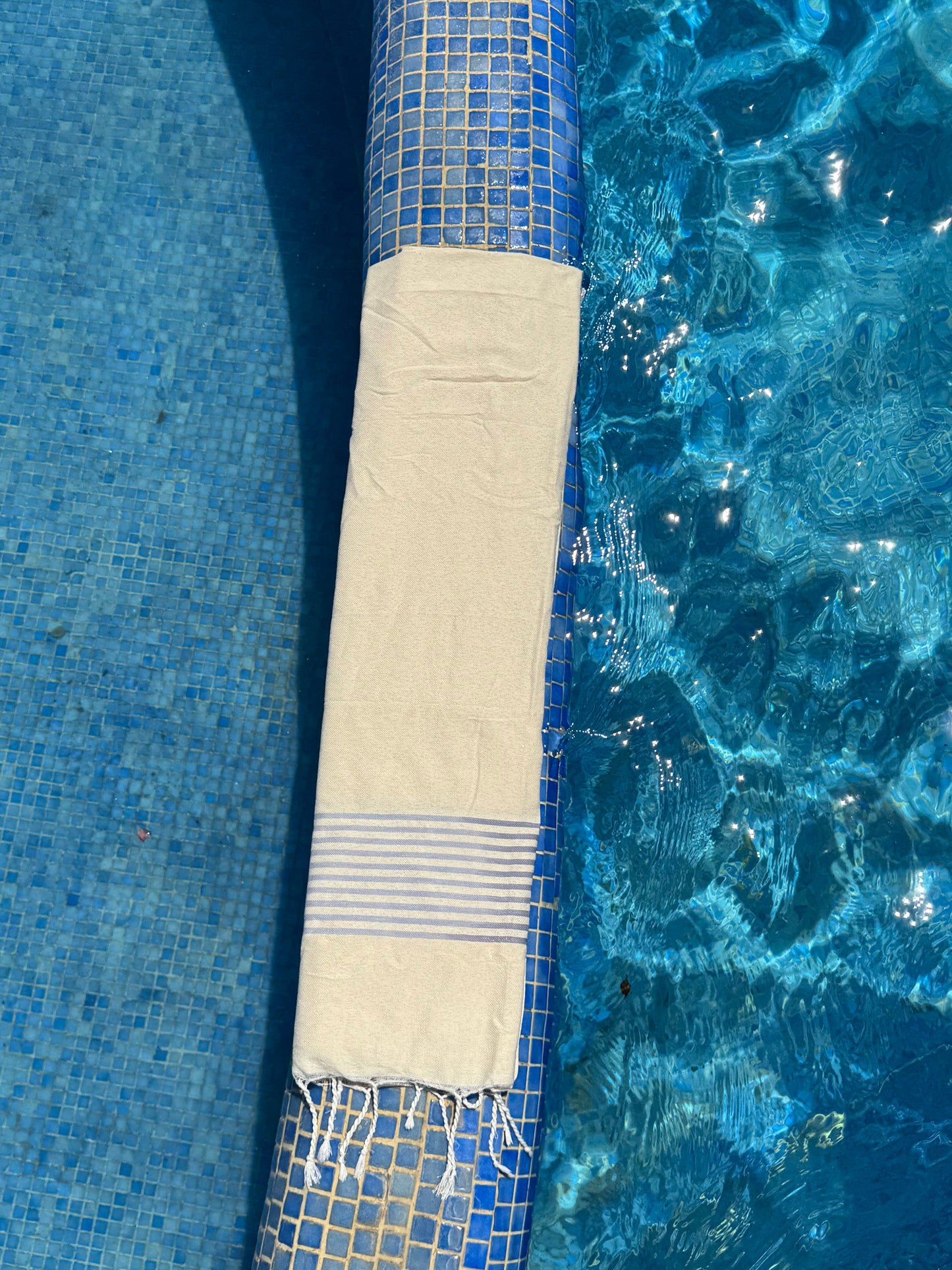 A B- Fouta Mer đ